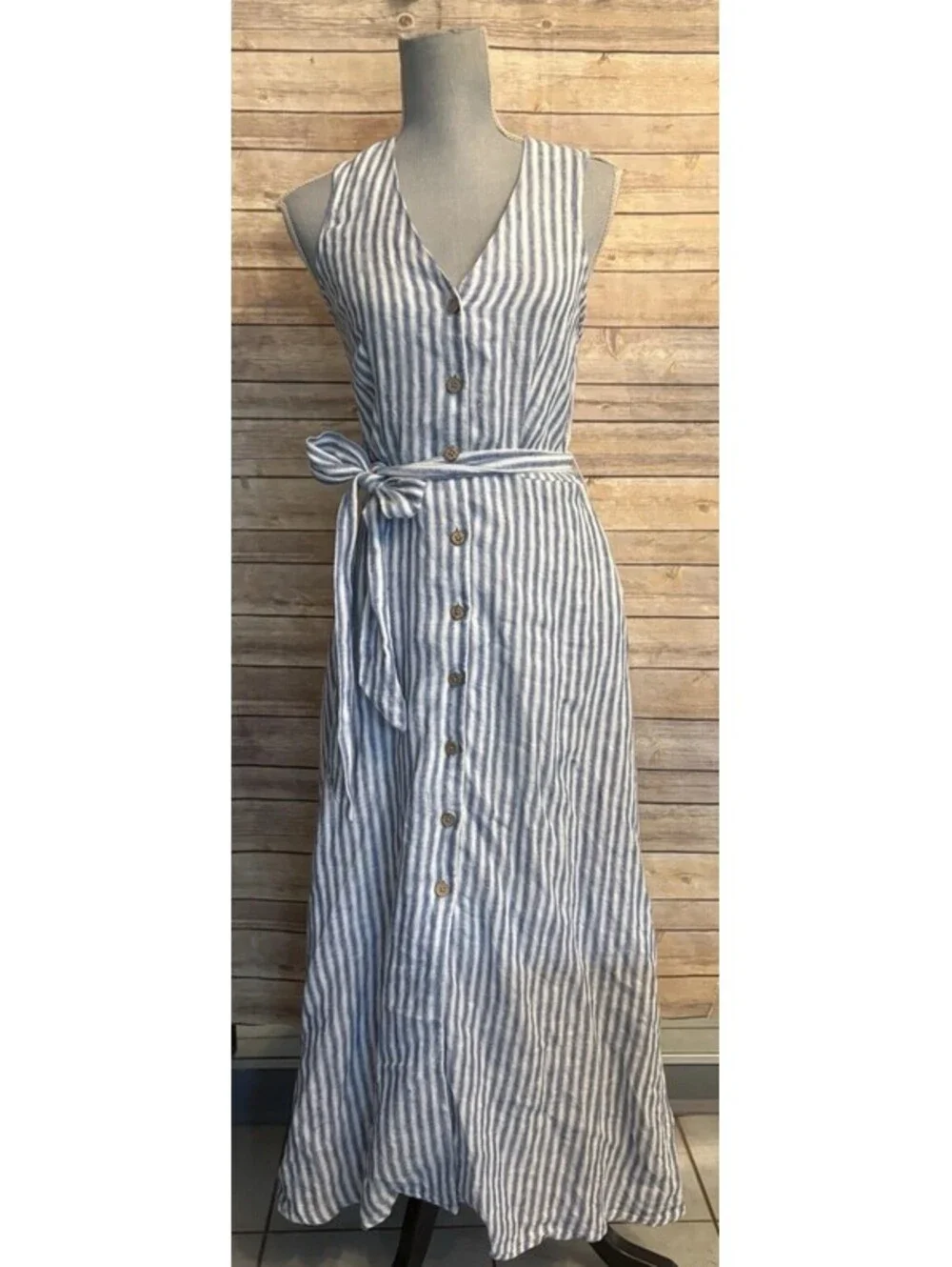 Faherty Margaux Dress in Low Tide Linen Stripe Size XS
